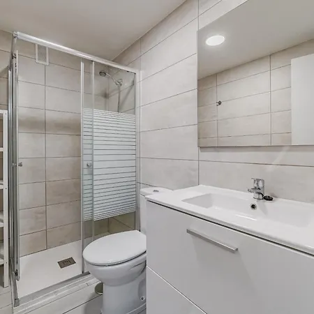 아파트 Ocean Breeze Retreat